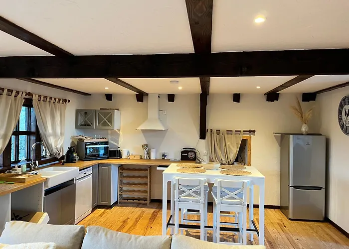 Semesterbostad La Borie *